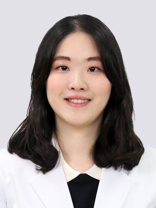 Aryoung Kim  